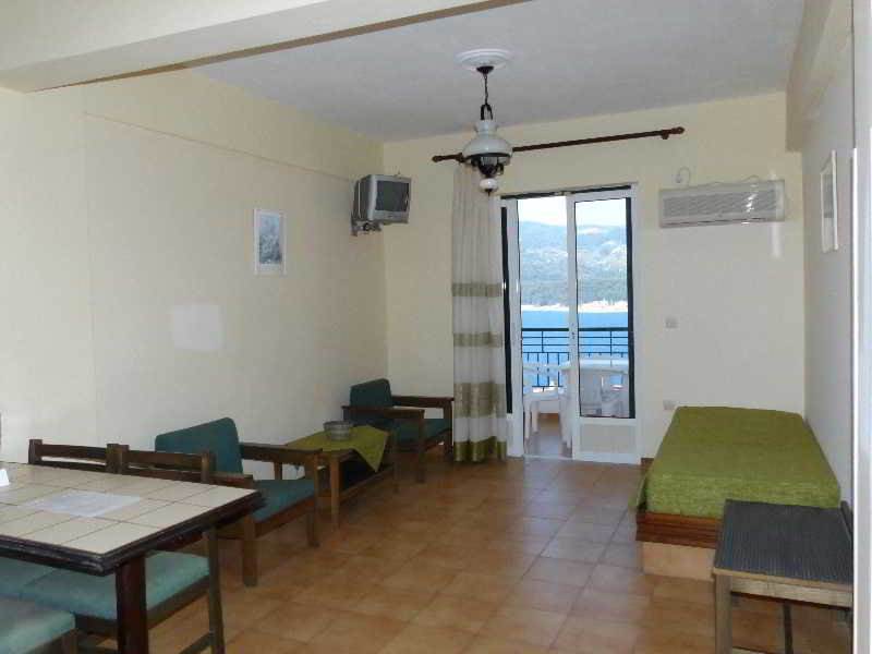 Anthemis Hotel Apartments Agia Paraskevi  Exterior photo